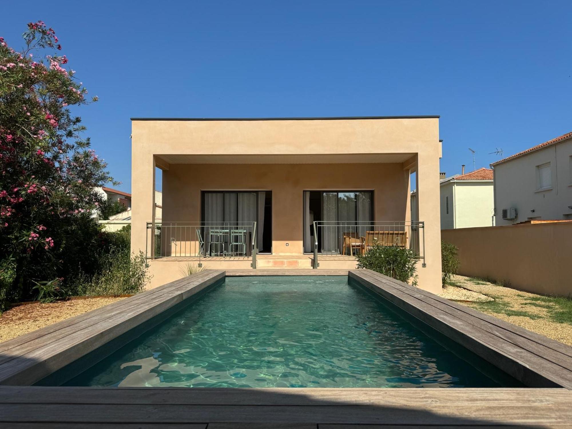 Villa Familiale Avec Piscine Hyper Centre Вальрас-Пляж Экстерьер фото
